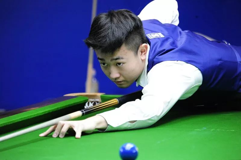 展现了无与 展现了无与